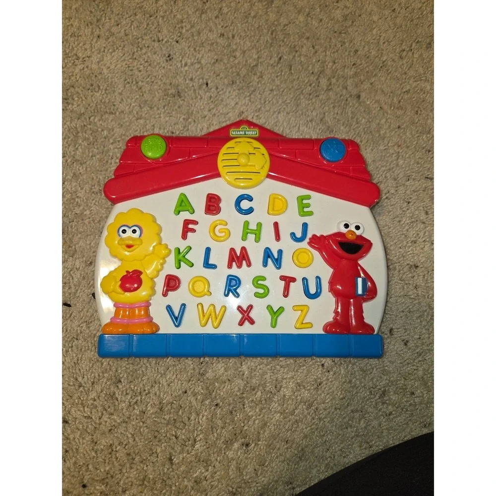 Sesame Street Elmo Big Bird Alphabet Learning Toy ABC Schoolhouse Interactive